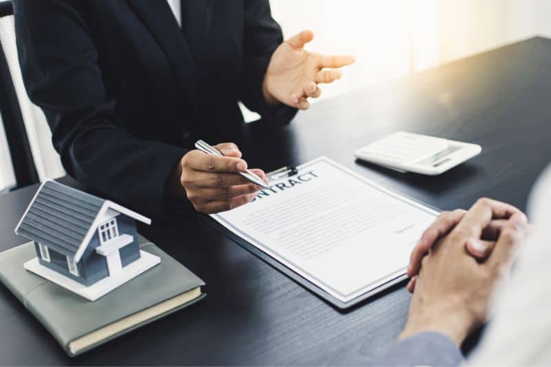 Legally required disclosures to tenants