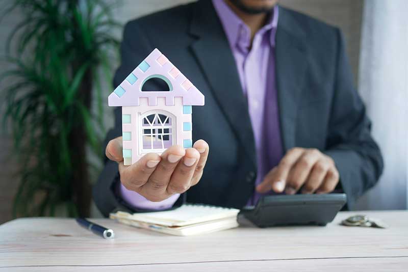 Vacancy strategies handled by property manager in LA